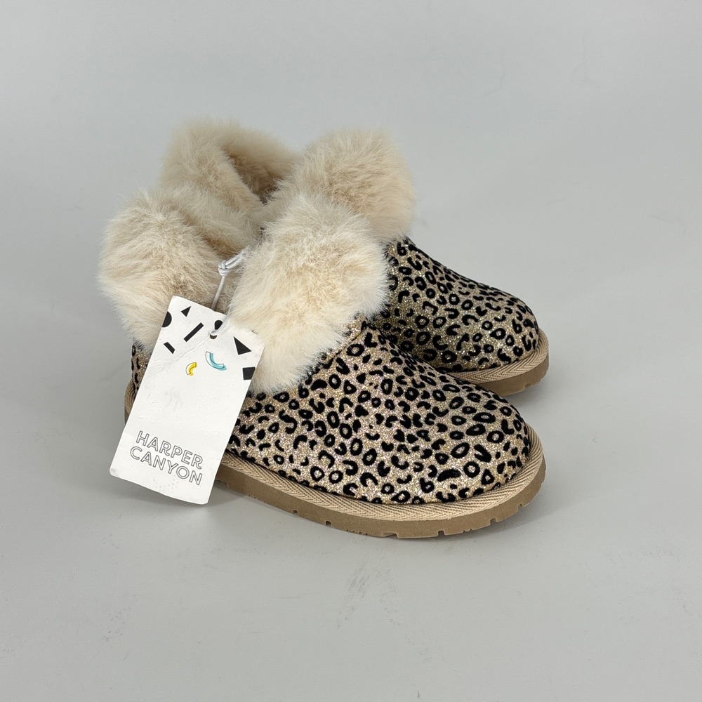 New Harper Canyon Esme Faux Fur Cozy Boot Tan Leopard Kids Size 9 Winter Glitter